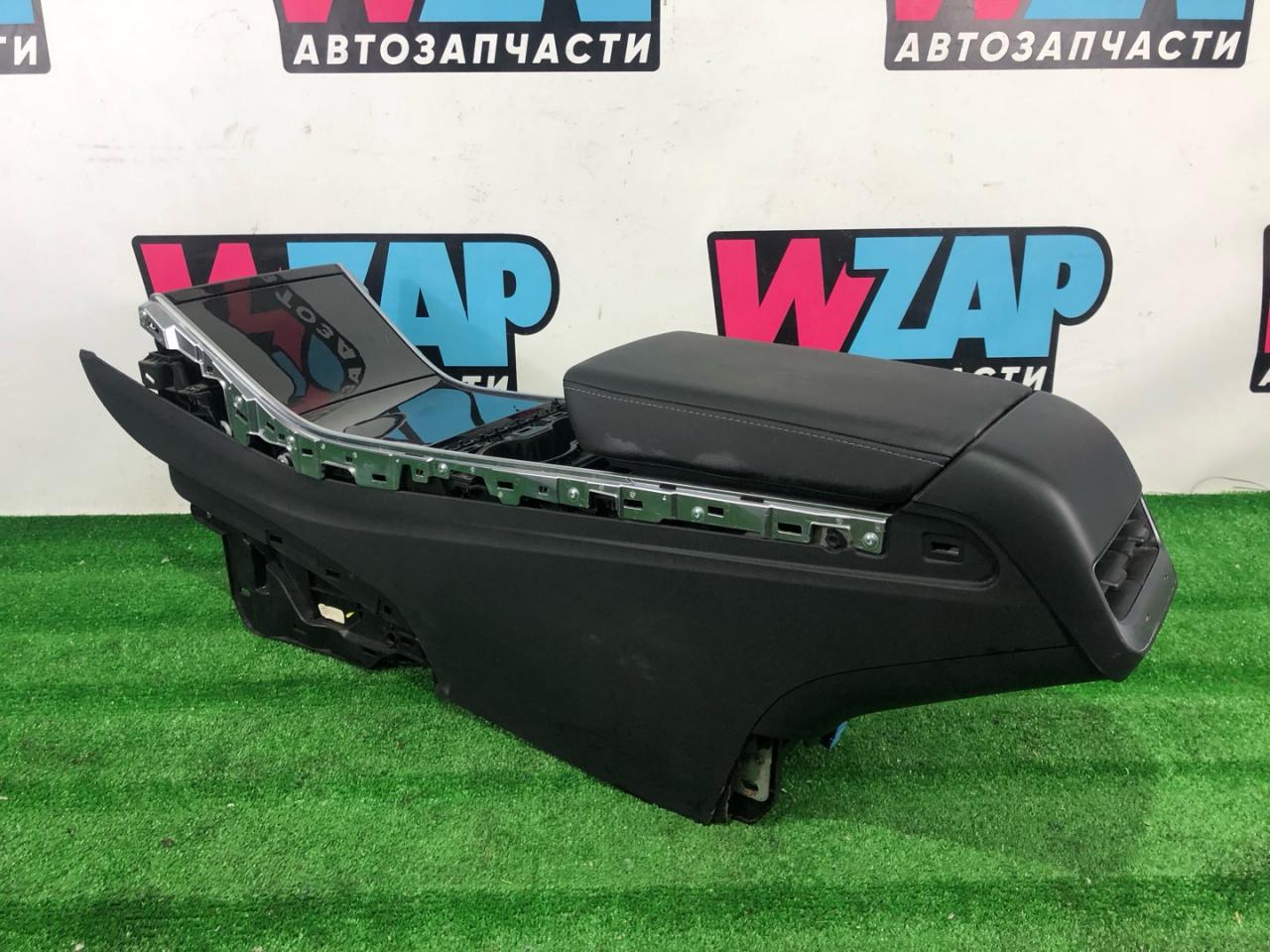 консоль салона Tesla Model Y 1 поколение 2022, электро, белый, 108789700B, 153668500B - фото №1