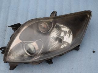 фара левая Toyota Auris 1 поколение 2007, 2.2 л., 2AD-FHV, дизель, МКПП, хетчбэк 5 дв., 8115002500