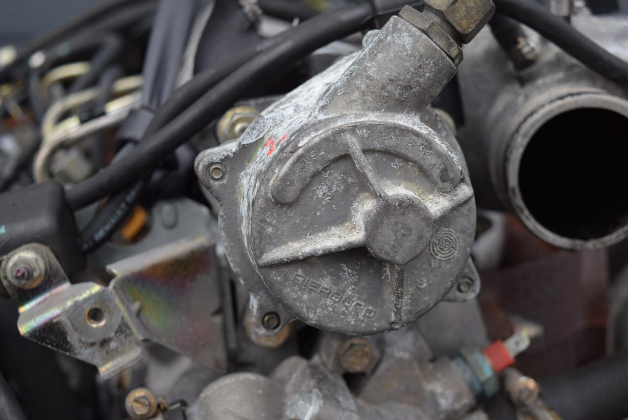 насос вакуумный Volvo 460 1 поколение 1996, 1.9 л., D 19 T, дизель, МКПП, седан, 72117520 - фото №1