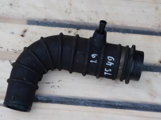 патрубок интеркулера Volvo 460 1 поколение 1996, 1.9 л., D 19 T, дизель, МКПП, седан, 47554102