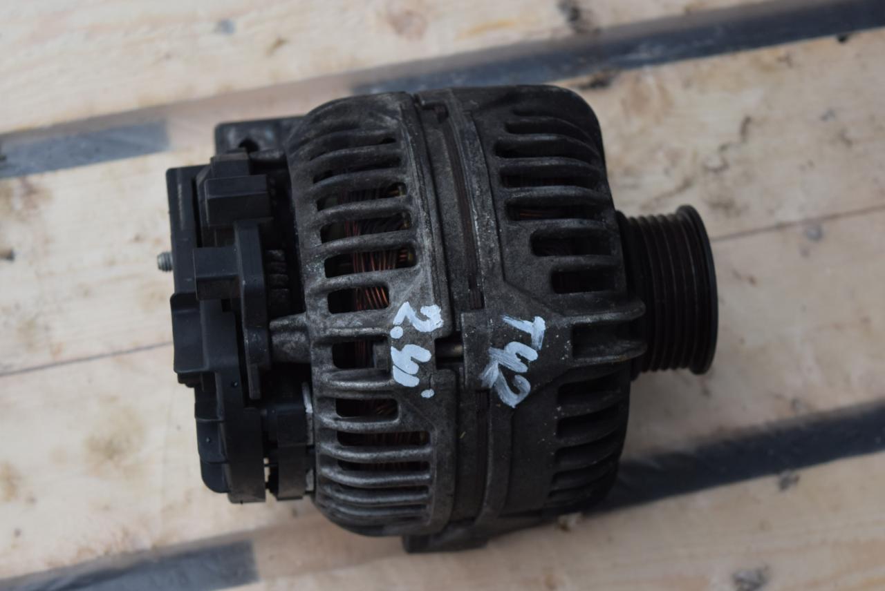 генератор Volvo S80 1 поколение 2000, 2.4 л., B 5244 S2, бензин, АКПП, седан, передний привод, 9442841, 0124515017 - фото №1