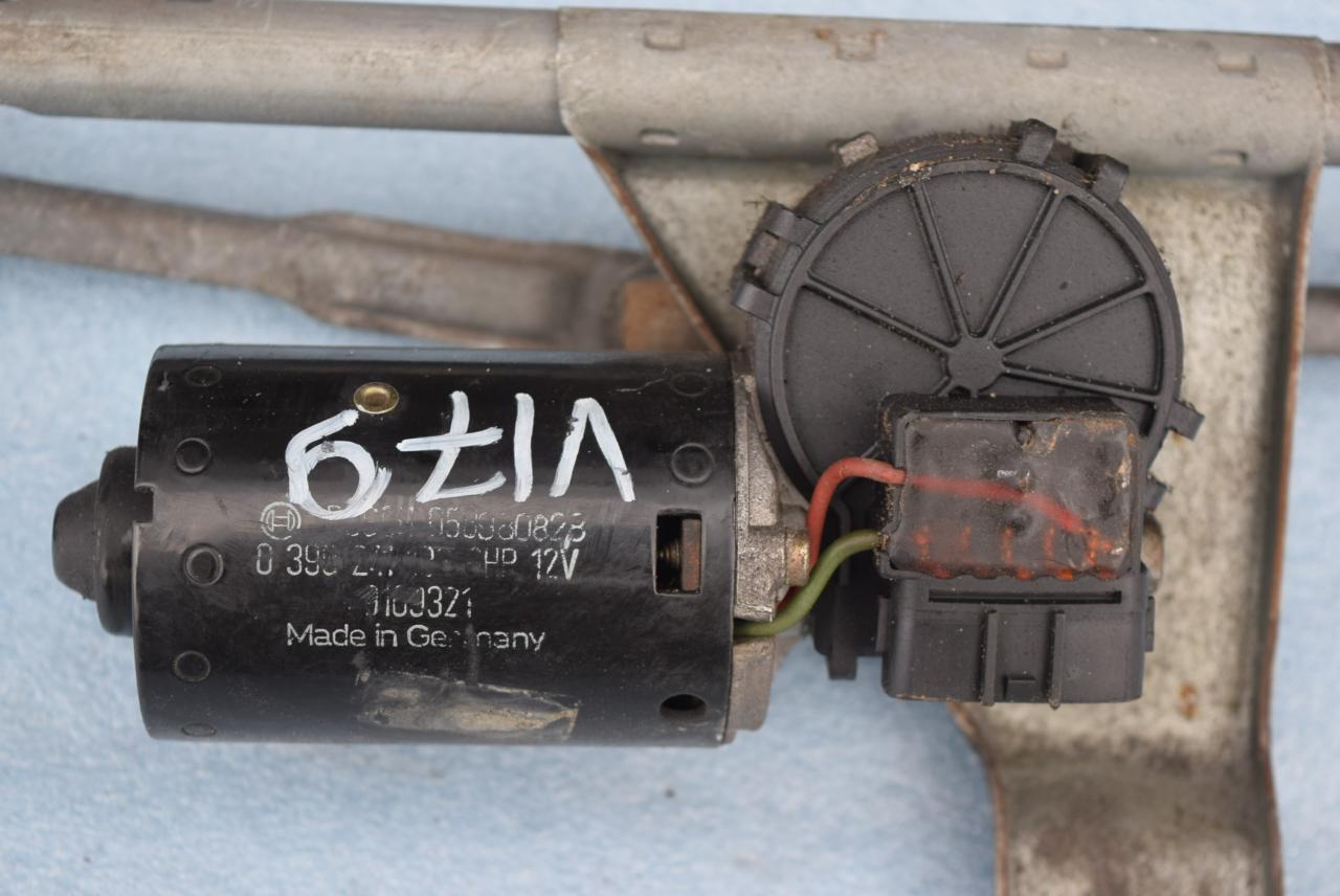 моторчик передних стеклоочистителей (дворников) Volvo C70 1 поколение 1999, 2.5 л., Ti, бензин, АКПП, купе, передний привод, 9169321 - фото №1