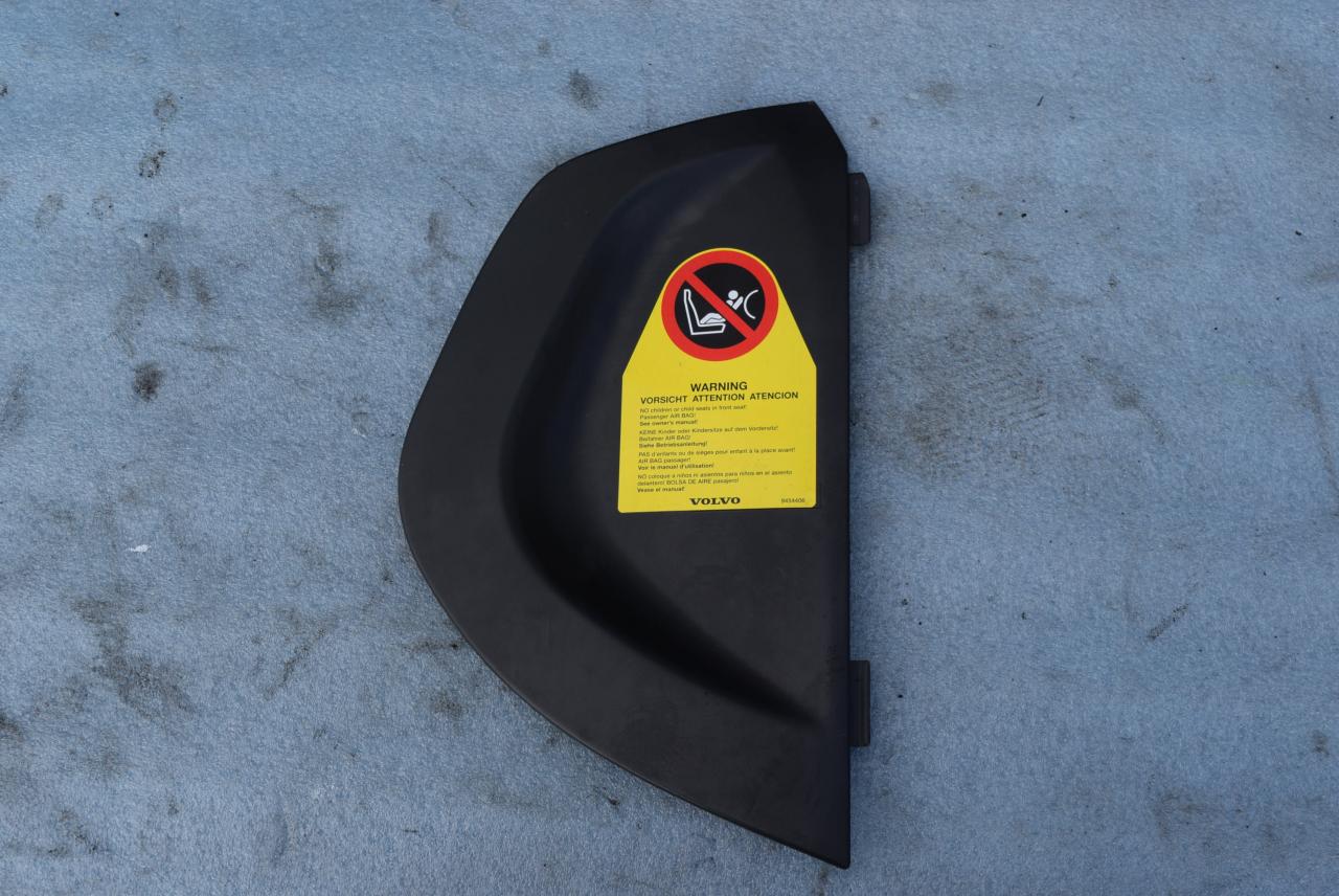 накладка на торпедо (консоль) Volvo S60 1 поколение 2002, 2.4 л., i, B 5244 S2, бензин, МКПП, седан, передний привод, 09164899 - фото №1