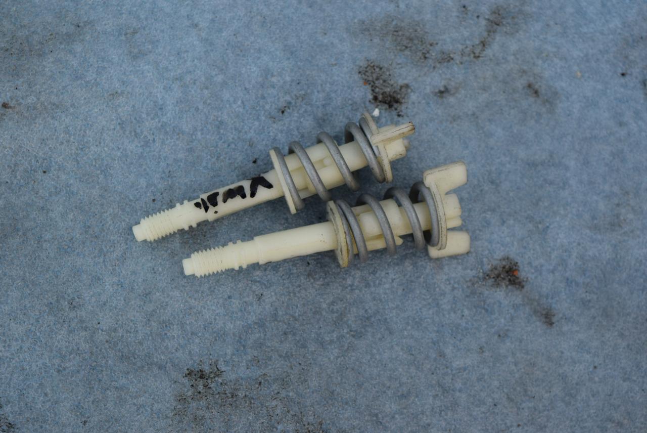 болт Volkswagen Jetta 6 поколение 2013, 1.4 л., TSI, CAXA, бензин, АКПП, седан - фото №1