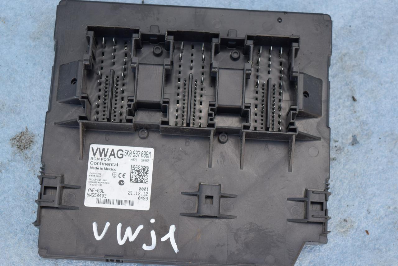 Блок управления BCM (Body Control Module) Volkswagen Jetta 6 поколение 2013, 1.4 л., TSI, CAXA, бензин, АКПП, седан, 5K0937086M - фото №1