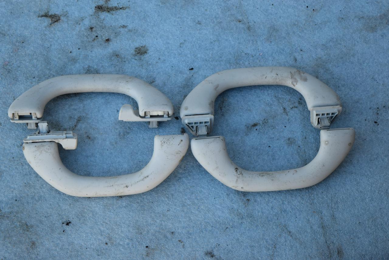 ручка внутренняя потолочная Volkswagen Jetta 6 поколение 2013, 1.4 л., TSI, CAXA, бензин, АКПП, седан, 5C6857607B, 5C6857607C - фото №1