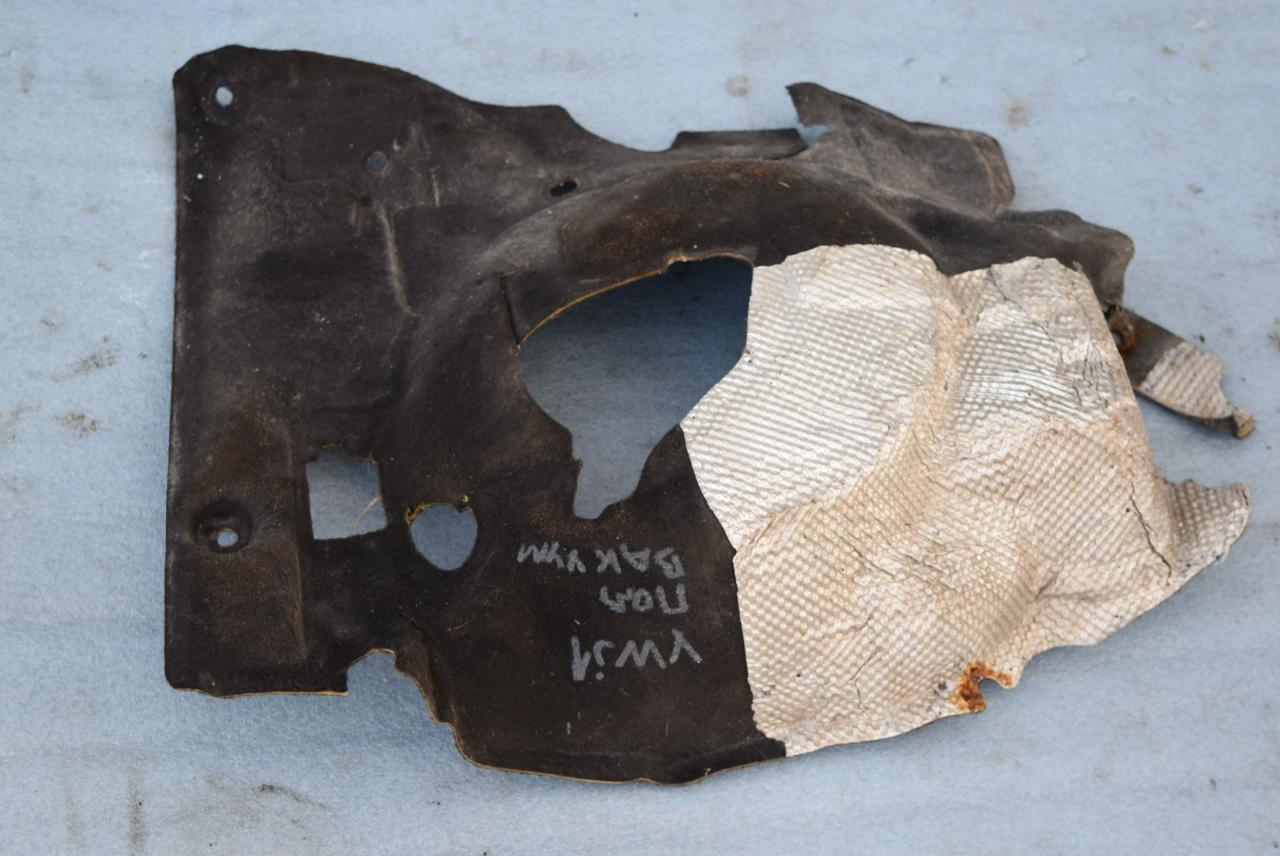 тепловой экран моторного отсека Volkswagen Jetta 6 поколение 2013, 1.4 л., TSI, CAXA, бензин, АКПП, седан - фото №1