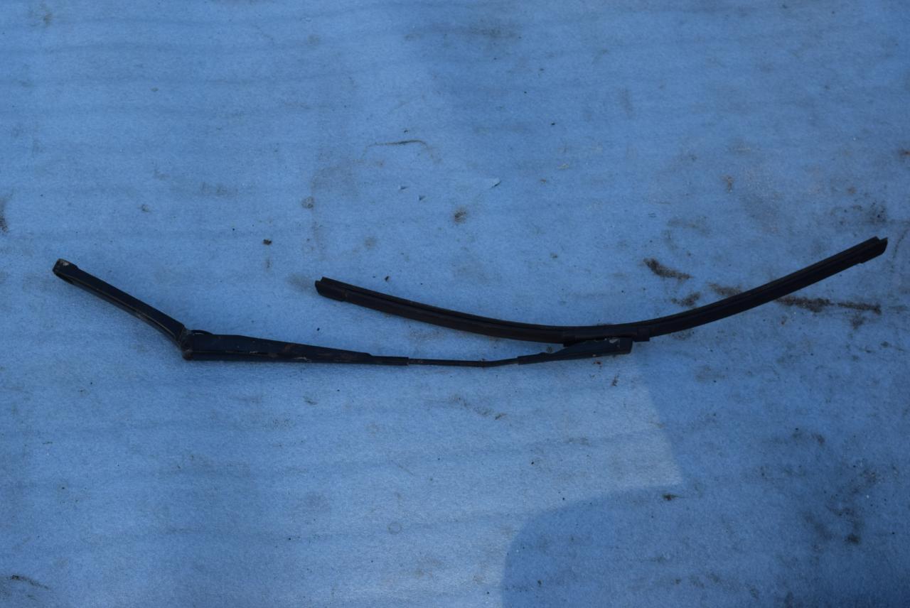 щеткодержатель (поводок стеклоочистителя, дворник) Volkswagen Jetta 6 поколение 2013, 1.4 л., TSI, CAXA, бензин, АКПП, седан, 5C7955409 - фото №1