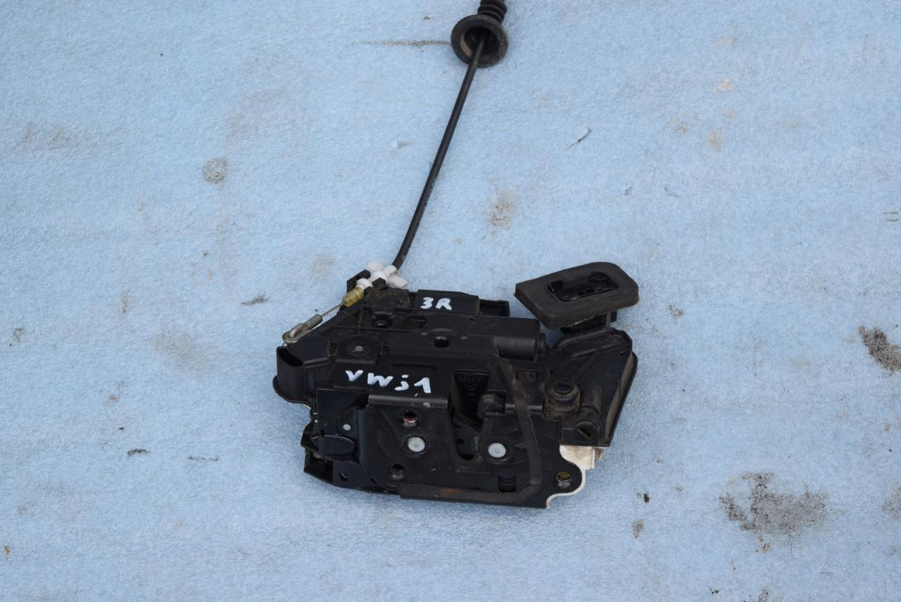 замок двери задней правой Volkswagen Jetta 6 поколение 2013, 1.4 л., TSI, CAXA, бензин, АКПП, седан, 5K4839016R - фото №1