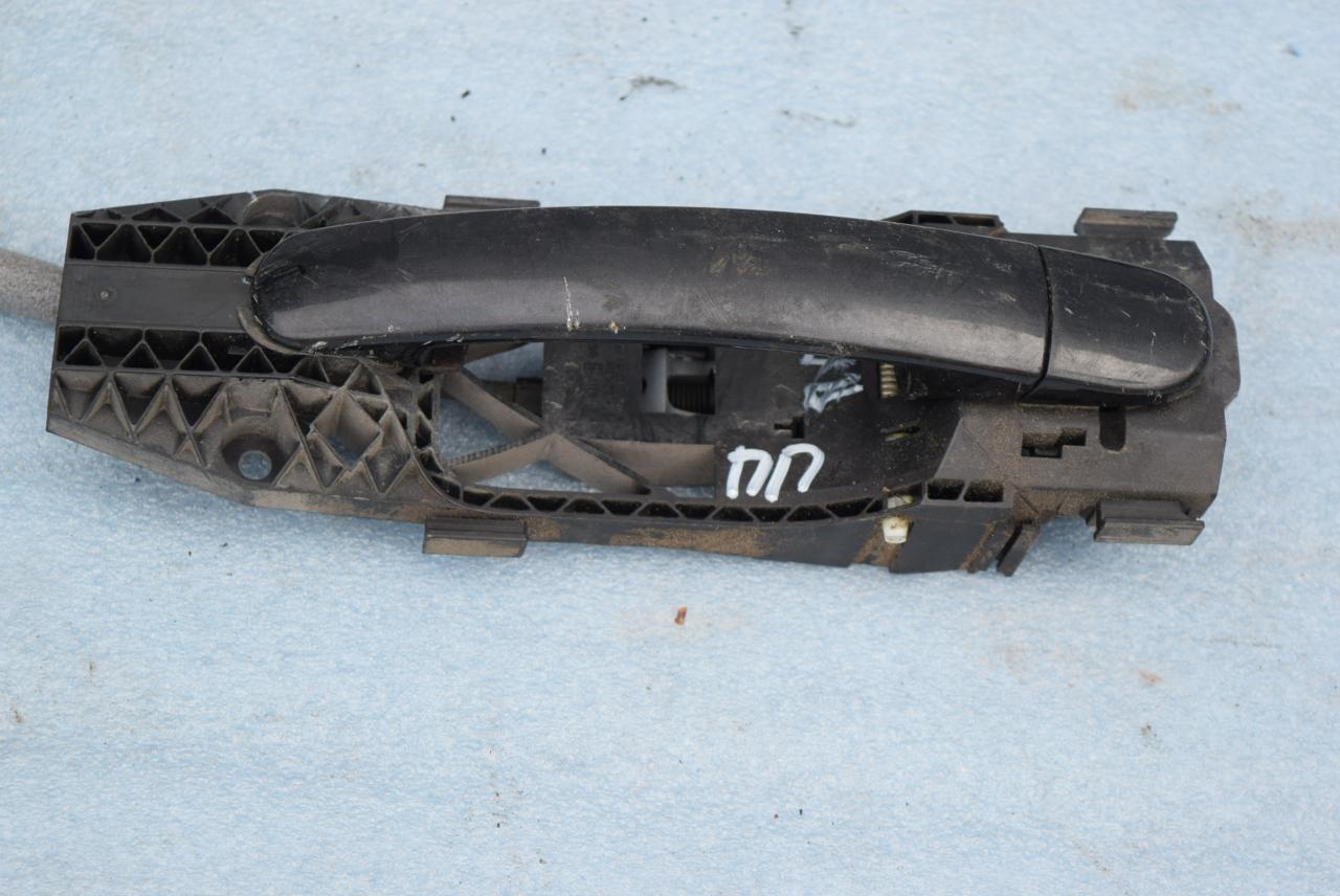 ручка наружная Volkswagen Jetta 6 поколение 2013, 1.4 л., TSI, CAXA, бензин, АКПП, седан, 5N0837885H, 7N0837017A - фото №1