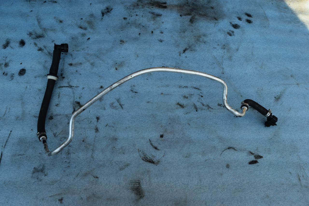 трубка вакуумная усилителя тормозов Volvo XC90 1 поколение 2006, 2.4 л., D5, D 5244 T4, дизель, АКПП, внедорожник 5 дв., полный привод, 3524376, 8685407 - фото №1