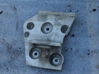 Крепление бампера переднего Volvo V70 1 поколение 1998, 2.5 л., D 5252 T, дизель, МКПП, универсал, 9169454