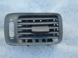 дефлектор обдува салона Volvo V70 1 поколение 1998, 2.5 л., D 5252 T, дизель, МКПП, универсал, 9481652