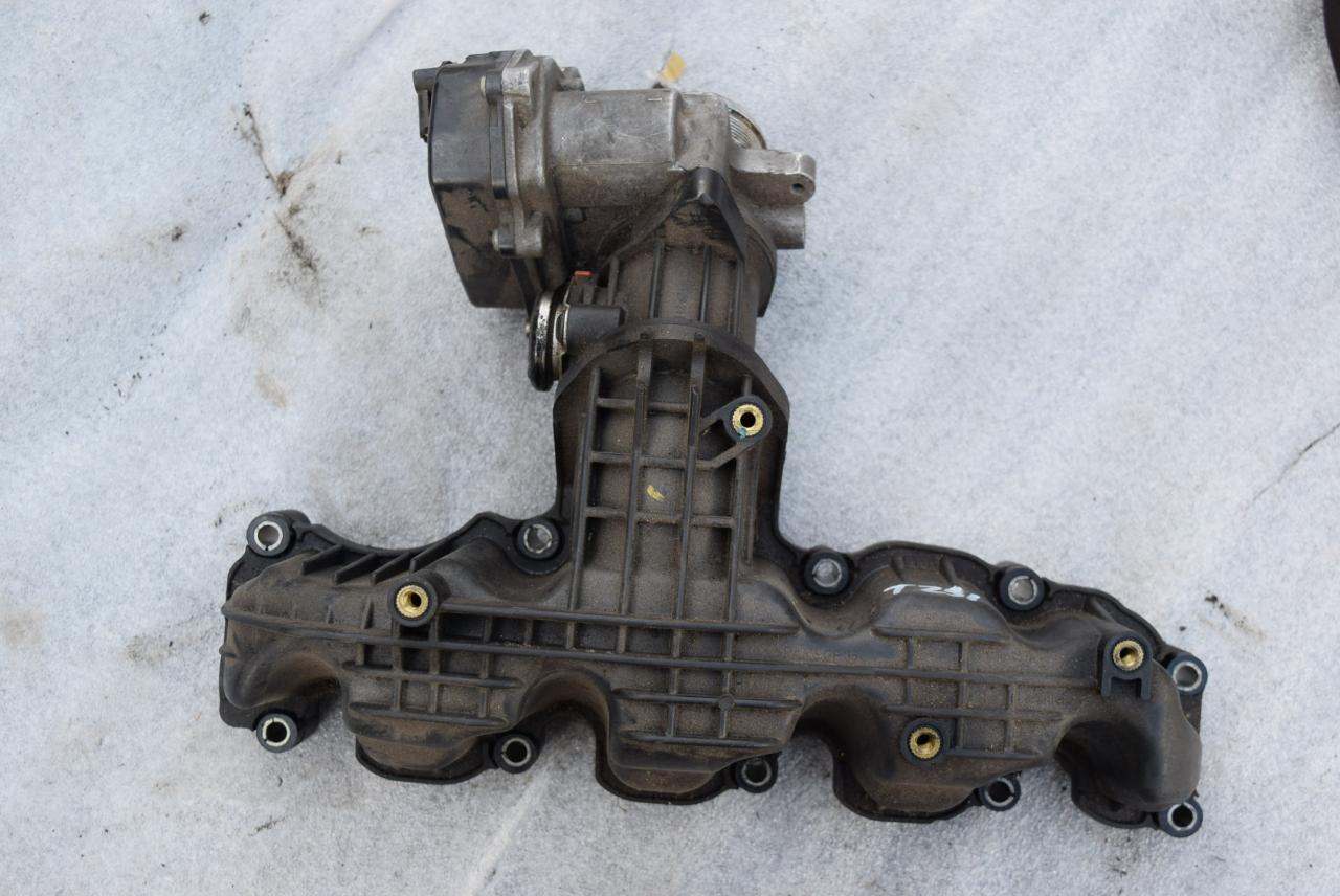 коллектор впускной Volkswagen Golf 6 поколение 2012, 1.6 л., CAYC, дизель, МКПП, универсал - фото №1