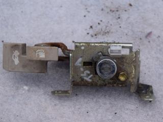 кнопка открытия багажника Toyota Solara 2 поколение 2004, 3.3 л., бензин, АКПП, купе