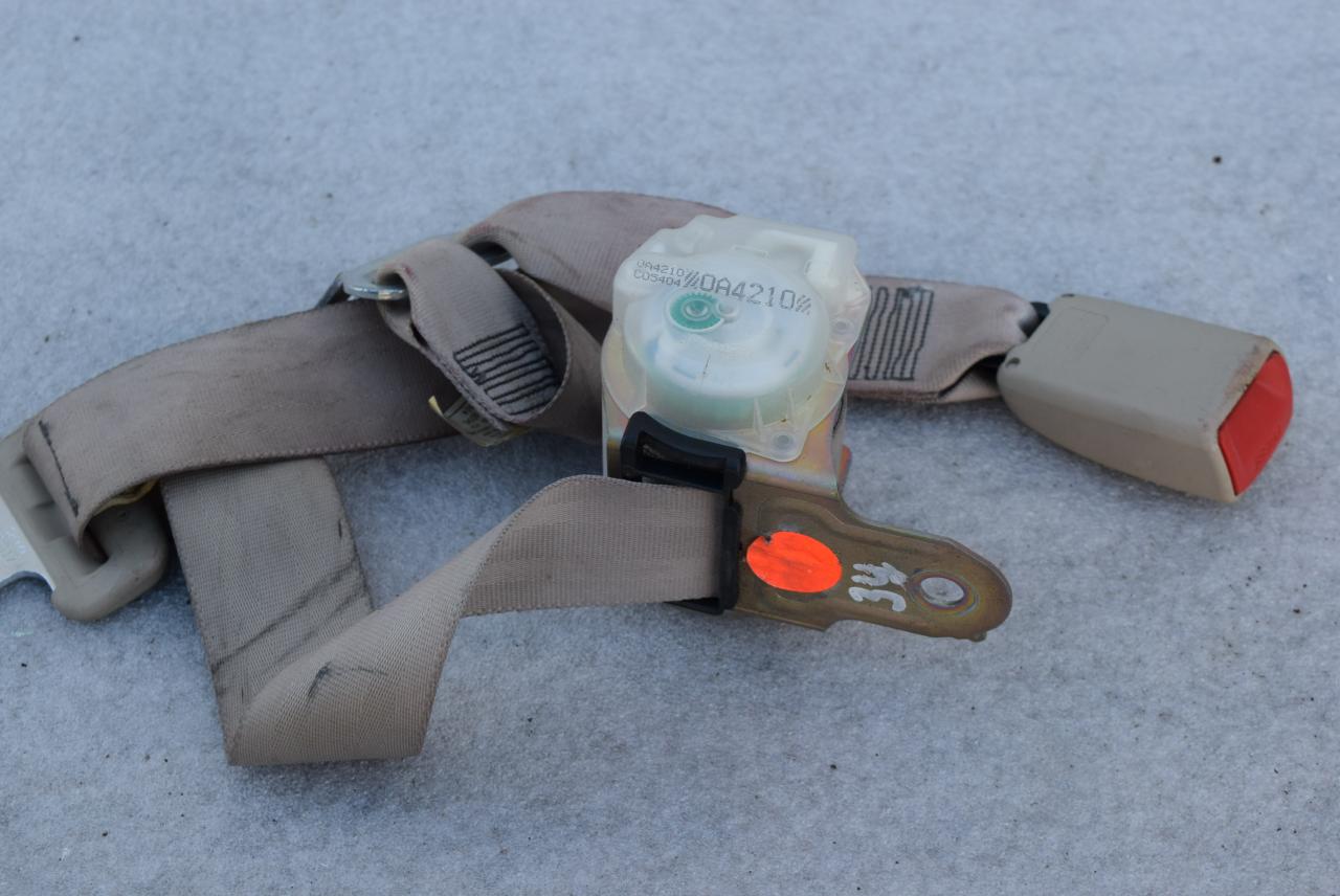 ремень безопасности Toyota Solara 2 поколение 2004, 3.3 л., бензин, АКПП, купе, C054040A4210 - фото №1