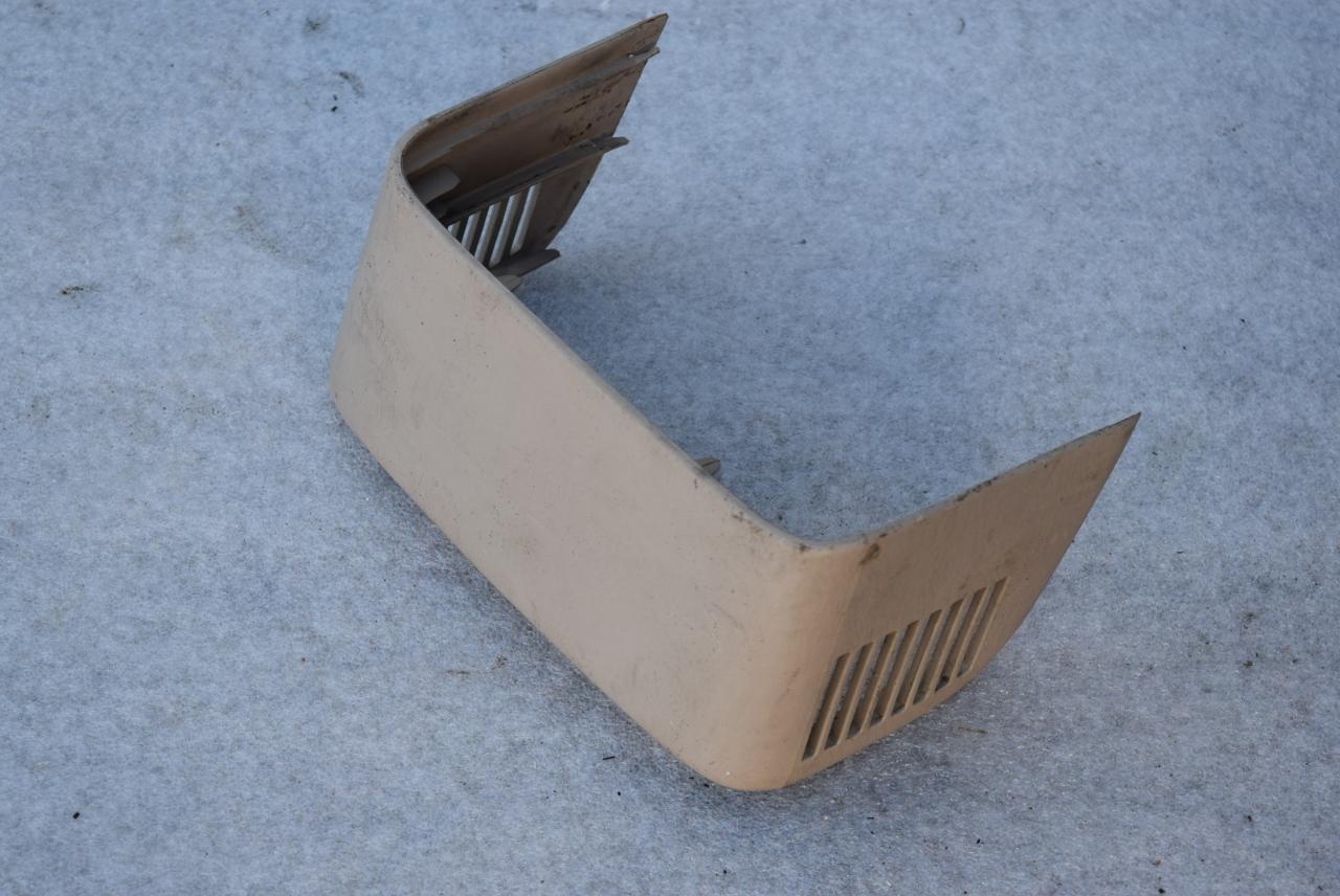 пластик Toyota Solara 2 поколение 2004, 3.3 л., бензин, АКПП, купе, 58924AA010 - фото №1