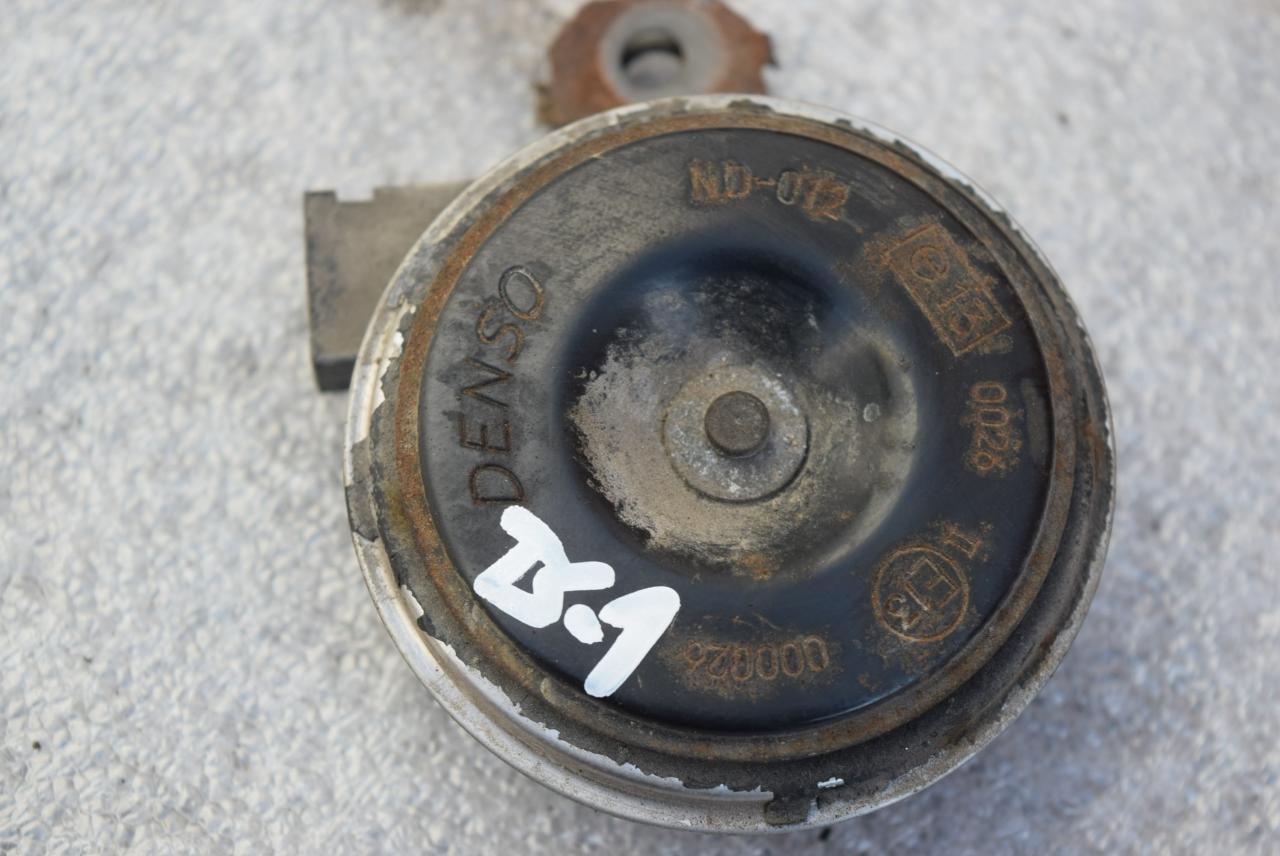 сигнал (клаксон) Toyota Solara 2 поколение 2004, 3.3 л., бензин, АКПП, купе - фото №1