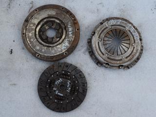 комплект сцепления Volkswagen Polo 3 поколение 2001, 1.4 л., AUA, бензин, АКПП, хетчбэк 5 дв.