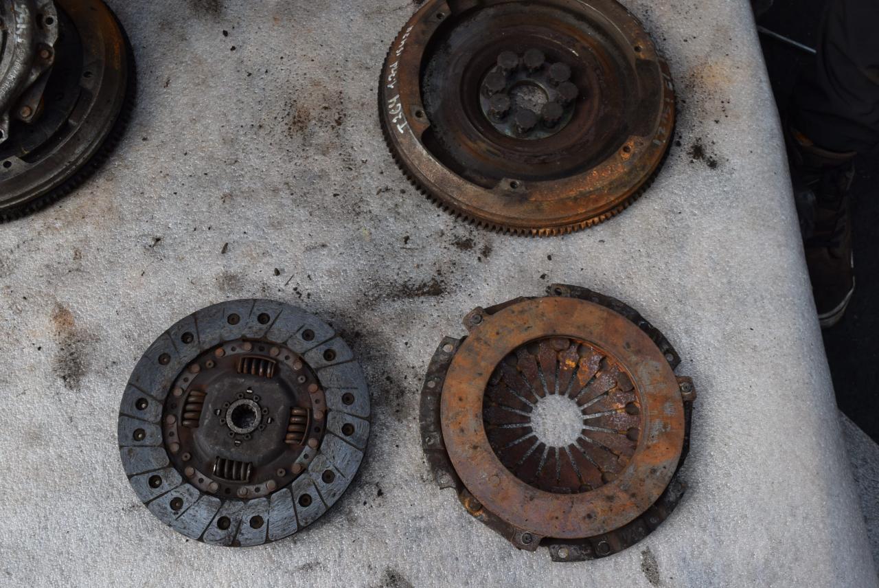 комплект сцепления Opel Astra G 2001, 1.7 л., дизель, МКПП, хетчбэк 5 дв., 8905784920, 8972280420 - фото №1