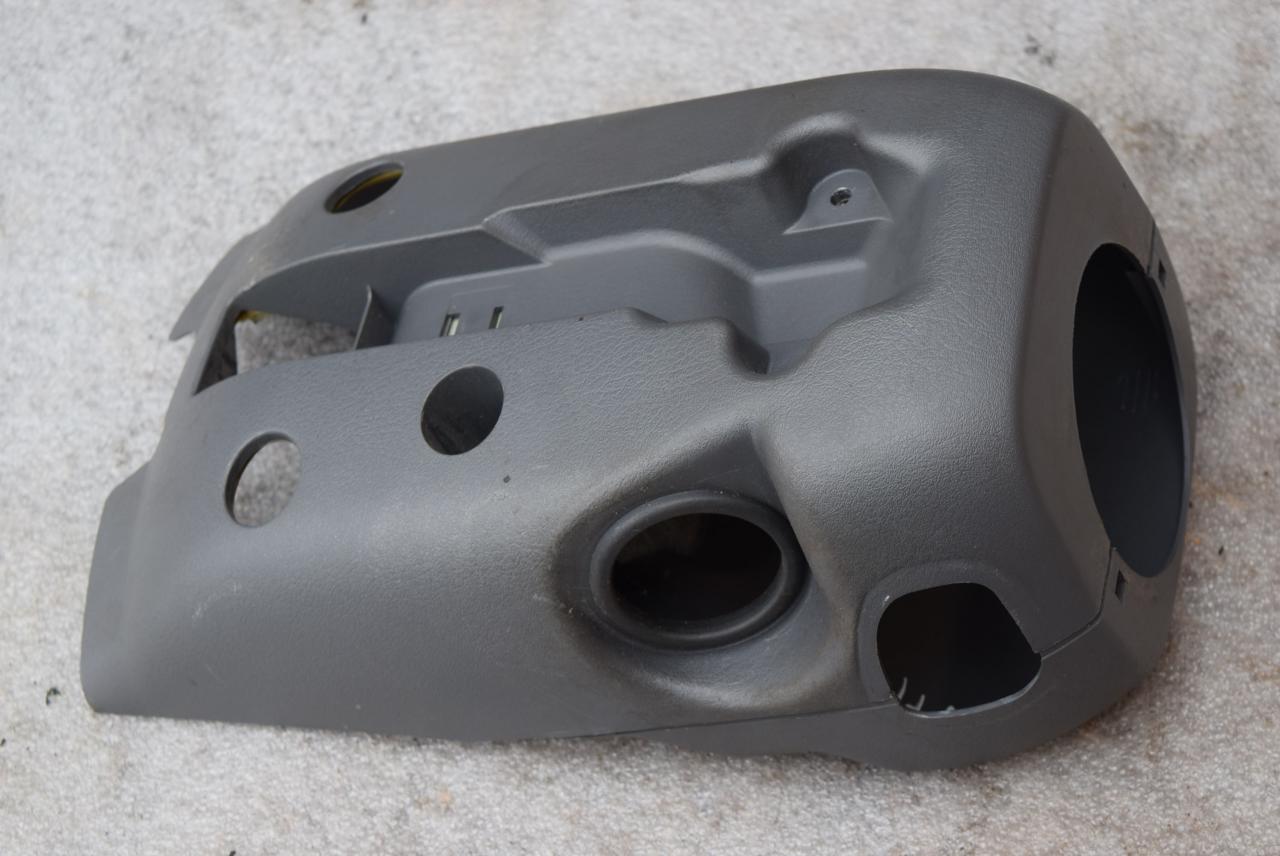 кожух рулевой колонки Volvo V40 1 поколение 1998, 1.9 л., Ti, B 4194 T, бензин, МКПП, красный, универсал, передний привод, 857408 - фото №1