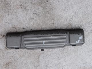 пластик Volvo V40 1 поколение 1998, 1.9 л., Ti, B 4194 T, бензин, МКПП, красный, универсал, передний привод, 30804314