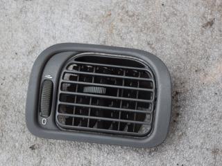 дефлектор обдува салона Volvo V40 1 поколение 1998, 1.9 л., Ti, B 4194 T, бензин, МКПП, красный, универсал, передний привод