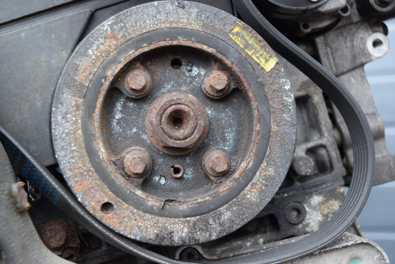 шкив коленвала Volvo V40 1 поколение 1998, 1.9 л., Ti, B 4194 T, бензин, МКПП, красный, универсал, передний привод, 9186210 - фото №1