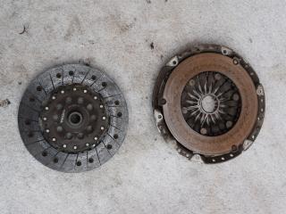 комплект сцепления Volvo V40 1 поколение 1998, 1.9 л., Ti, B 4194 T, бензин, МКПП, красный, универсал, передний привод, 9176205B