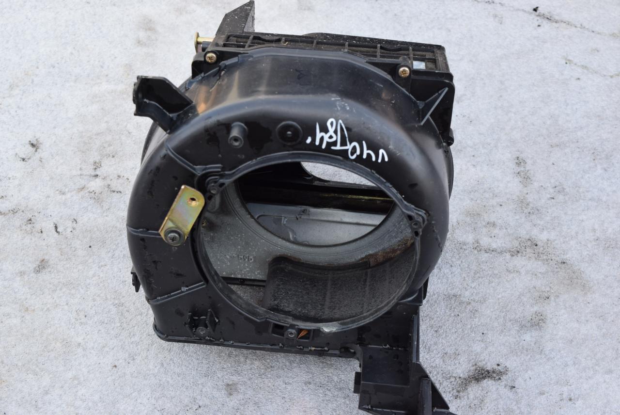 корпус отопителя (печки) Volvo V40 1 поколение 1998, 1.9 л., Ti, B 4194 T, бензин, МКПП, красный, универсал, передний привод, MF1167000412 - фото №1