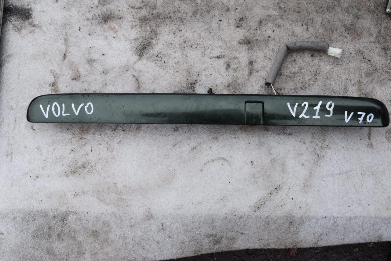 накладка двери (крышки) багажника Volvo V70 1 поколение 1997, 2.5 л., i, бензин, МКПП, универсал, передний привод, 9152287 - фото №1