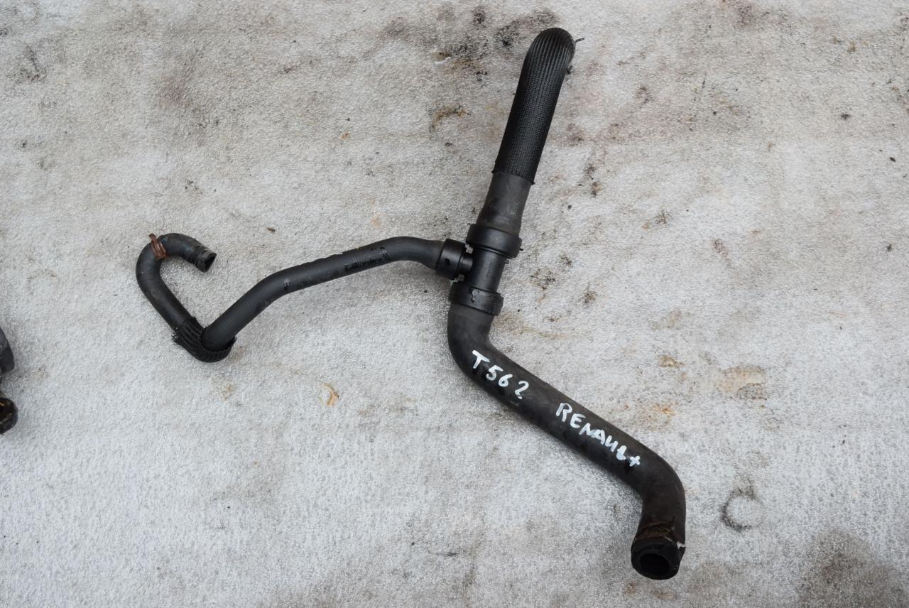 патрубок радиатора Volvo V70 1 поколение 1997, 2.5 л., i, бензин, МКПП, универсал, передний привод - фото №1