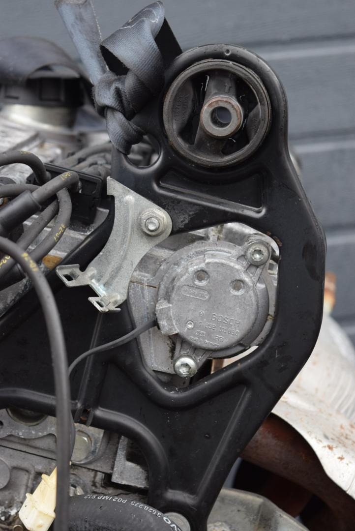 датчик распредвала Volvo 850 1 поколение 1993, 2.5 л., i, бензин, АКПП, седан, передний привод, 0232101030 - фото №1