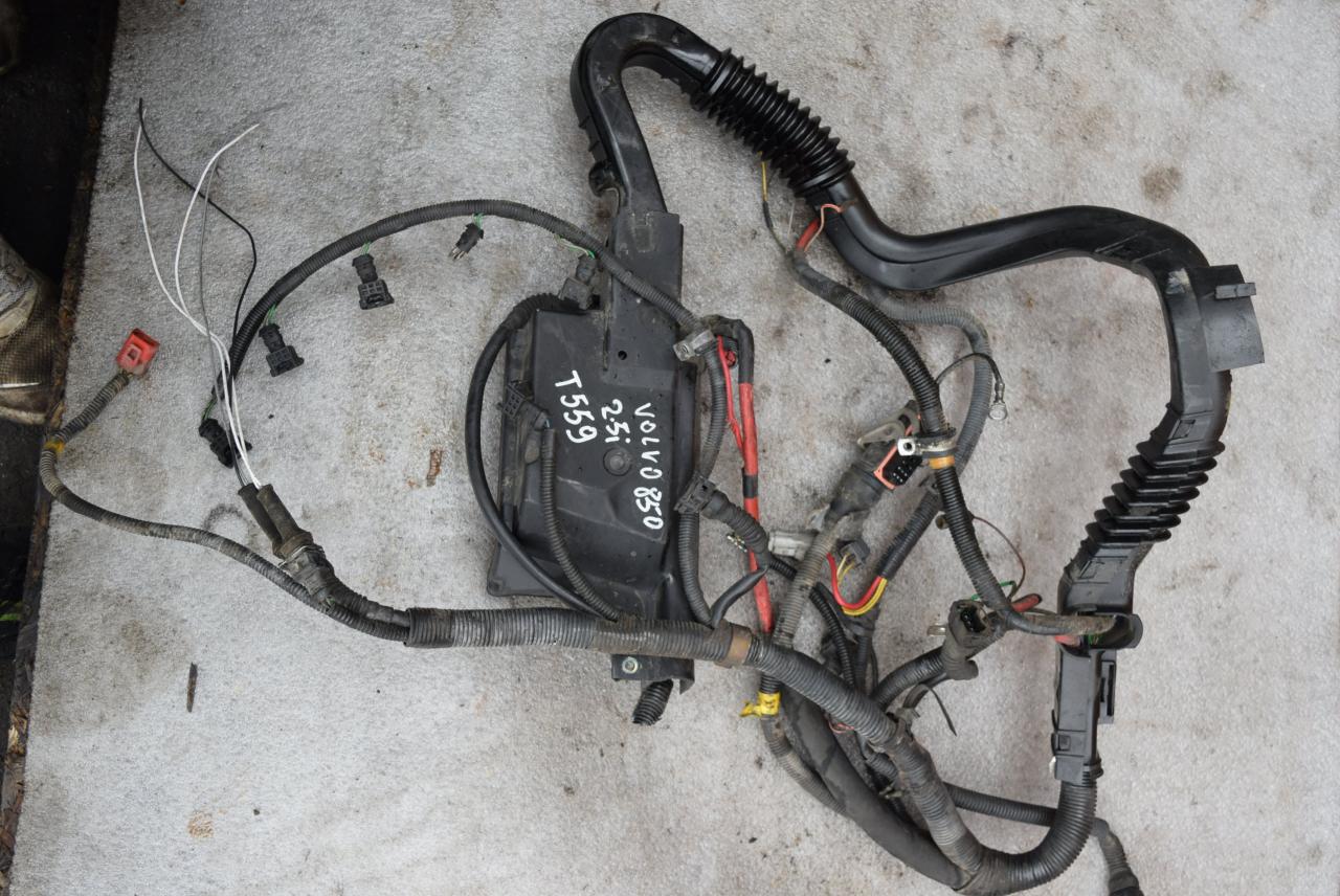 проводка двигателя Volvo 850 1 поколение 1993, 2.5 л., i, бензин, АКПП, седан, передний привод, 3545744, 35457444 - фото №1