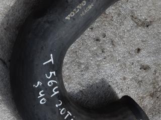 патрубок интеркулера Volvo S40 1 поколение [рестайлинг] 2001, 2.0 л., Ti, B 4204 T3, бензин, АКПП, седан, передний привод, 823529