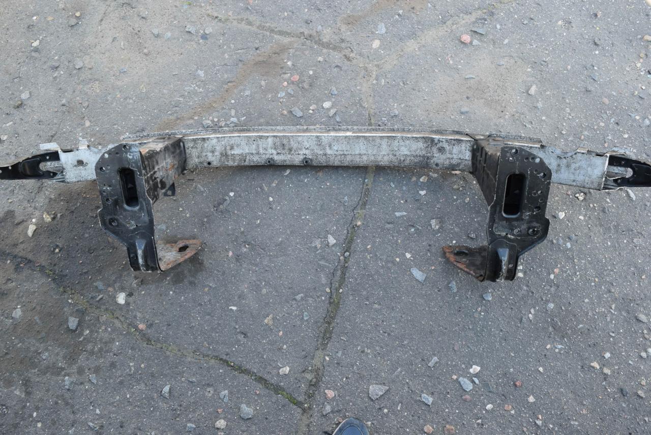 усилитель бампера переднего Mercedes-Benz CLC-Класс 1 поколение 2009, 2.1 л., дизель, АКПП, купе, A2036209534 - фото №1