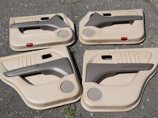 Обшивка двери (комплект) Lexus RX 1 поколение 2002, 3.0 л., 1MZ-FE, бензин, АКПП, внедорожник 5 дв., полный привод