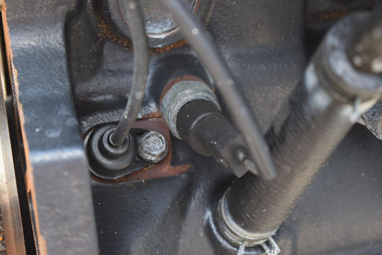 датчик давления масла Hyundai Trajet 1 поколение 2003, 2.0 л., D4EA, дизель, МКПП - фото №1