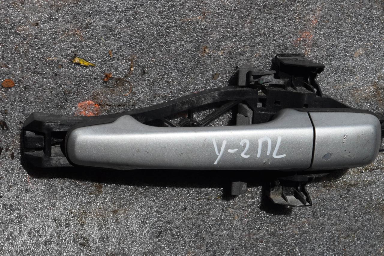 ручка наружная Volvo V70 3 поколение 2008, 2.5 л., B 5254 T6, бензин, АКПП, универсал - фото №1