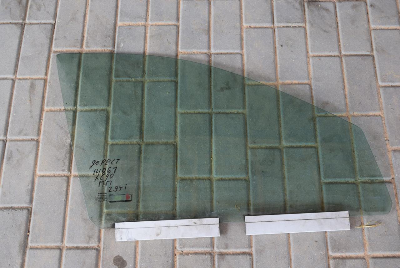 стекло двери передней правой Volvo XC90 1 поколение 2004, 2.9 л., бензин, АКПП, песочный, универсал, правый руль - фото №1