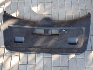 обшивка крышки багажника Toyota Corolla Verso 1 поколение [рестайлинг] 2006, 2.2 л., 2AD-FHV, дизель, МКПП, минивэн, 677650F010