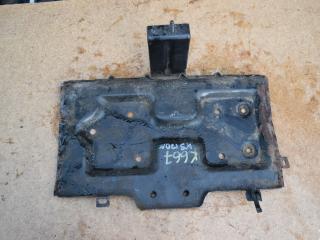 полка аккумулятора Kia Sorento 1 поколение [рестайлинг] 2008, 2.5 л., D4CB, дизель, МКПП, внедорожник 5 дв., правый руль