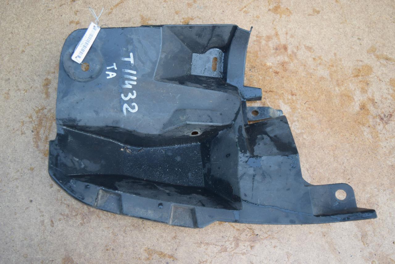 защита арок задняя левая (подкрылок) Toyota Auris 1 поколение 2008, 1.4 л., 1ND-TV, дизель, МКПП, хетчбэк 5 дв., правый руль, 5259202130 - фото №1