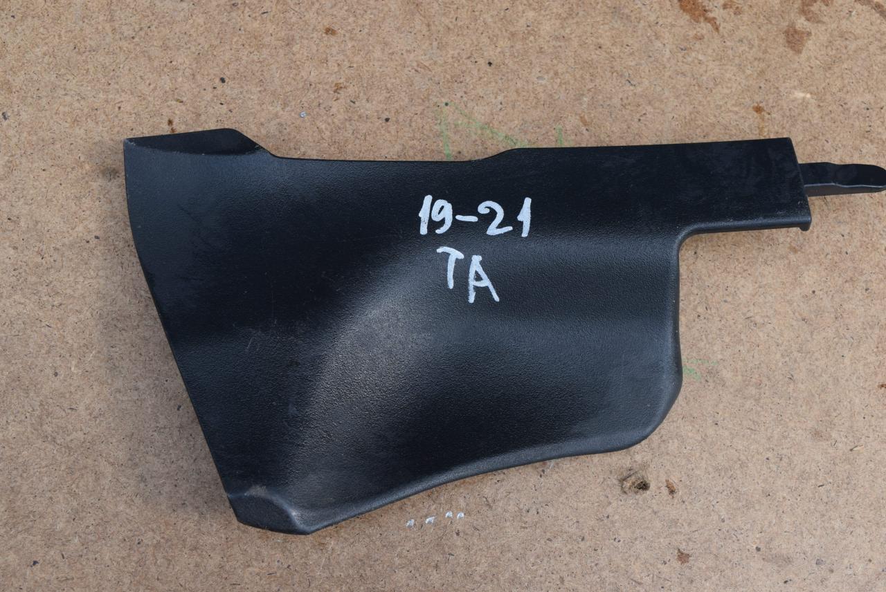 пластик Toyota Auris 1 поколение 2007, 2.2 л., 2AD-FHV, дизель, МКПП, хетчбэк 5 дв., 5881602030 - фото №1