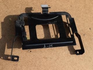 кронштейн блока управления Volkswagen Passat B6 2009, 2.0 л., CBAA, дизель, АКПП, седан, правый руль, 3C0906216B