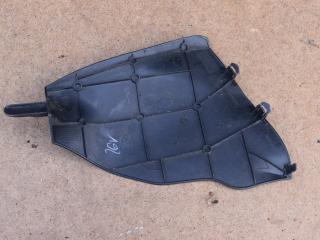 пластик Toyota Auris 1 поколение 2007, 2.2 л., 2AD-FHV, дизель, МКПП, хетчбэк 5 дв., 5881702030