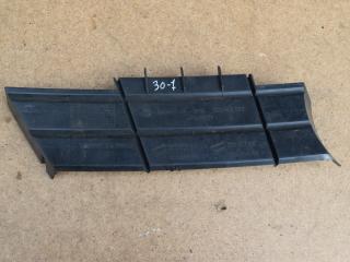 решетка радиатора Volkswagen Passat B6 2009, 2.0 л., CBAA, дизель, АКПП, седан, правый руль, 3C0853663