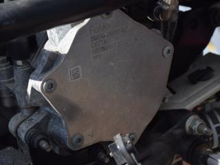 насос вакуумный Volvo V40 2 поколение 2012, 1.6 л., Ti, B 4164 T, бензин, АКПП, универсал, BM5G2A451EC