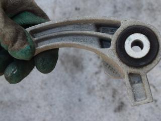 подушка крепления двигателя Volvo V40 2 поколение 2012, 1.6 л., Ti, B 4164 T, бензин, АКПП, универсал, 326C94G