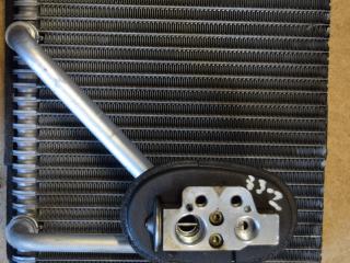 испаритель кондиционера Volkswagen Passat B6 2007, 2.0 л., дизель, МКПП, универсал, 1K2820103